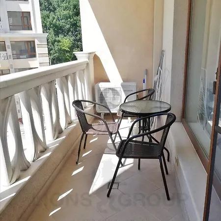 Апартаменты South Bay Beach Варна